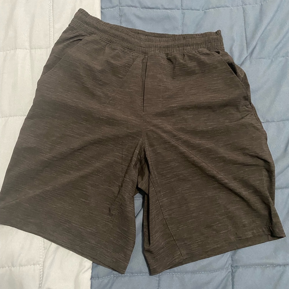 Lululemon Men short